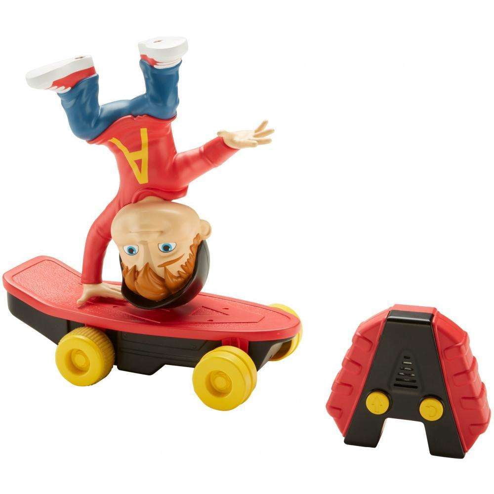 Alvin and the Chipmunks R/C Motorized Alvin Skateboard Tricks